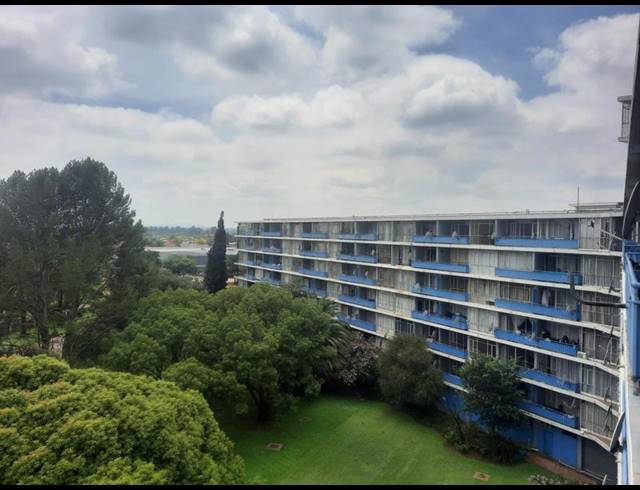 1 BEDROOM APARTMENT FOR SALE IN ARCON PARK